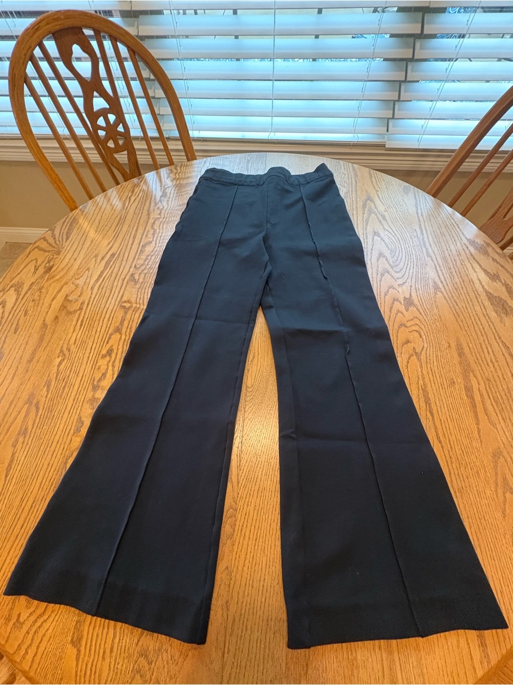 SPANX Black Flare Crop Pants High Rise Pull-On Career Casual Size L Front Seam